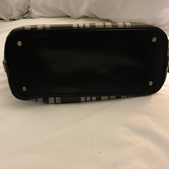 Tory Burch Purse - Picture 3 of 6